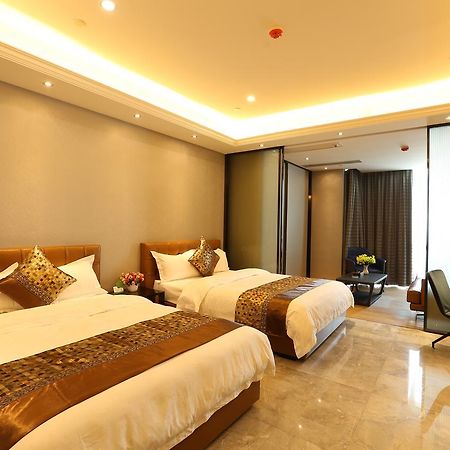 อ๋าวโยว อินเตอร์เนชั่นแนล อพาร์ตเมนต์ โฮเทล เอ มอลล์ Aparthotel กวางโจว ภายนอก รูปภาพ