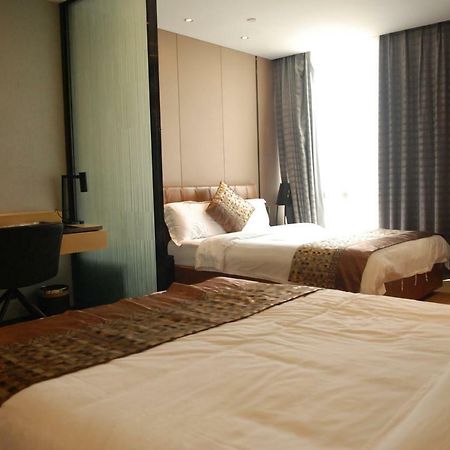 อ๋าวโยว อินเตอร์เนชั่นแนล อพาร์ตเมนต์ โฮเทล เอ มอลล์ Aparthotel กวางโจว ภายนอก รูปภาพ